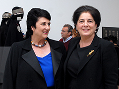 Claudia Caraballo y Adriana Rosenberg