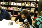Fernanda Garcia Lao signed copies in the PROA Library