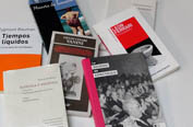 The Time of Art at Proa Library. Books related to the current exhibition