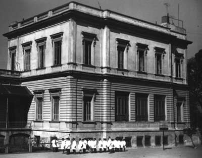 Arquitecto Fernando Tamburini. Escuela Normal de profesores Mariano Acosta