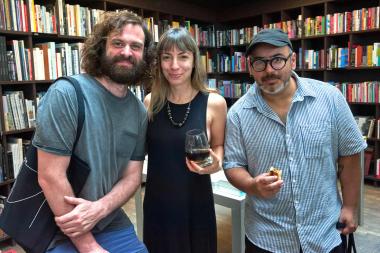 Marti?n Touzo?n, Rosario Garci?a Marti?nez, Vi?ctor Zumelzu