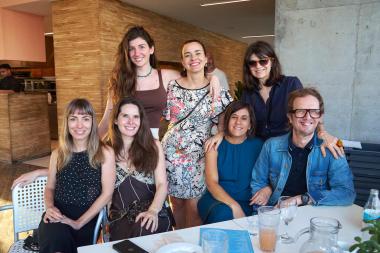 Chiara Alliata, Ana Clara Giannini, Marina Gambier, Rosario Garci?a Marti?nez, Esperanza Nelson, Cecilia Jaime, Guillermo Goldschmidt