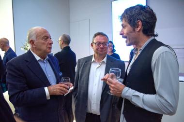 Norberto Frigerio, Leopol Jos� Mar�a Mones Caz�n
