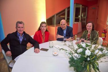 Maria Casado, Facundo de Zuvir�a, Paula Serrat