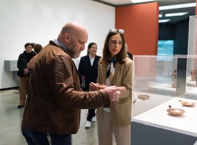 Gabriel Miremont, Cecilia Pardo