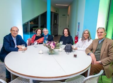 Facundo de Zuviria, Mini Zucheri, Hugo Petruschansky, Paula Serrat, Marina Pellegrini, Ferdinando Bocca