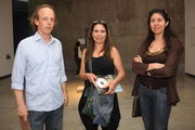 Gian Paolo Minelli, Claudia Zaldívar y Alexia Tala